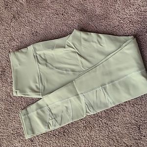 VICTORIA SECRET SPORT LEGGINGS